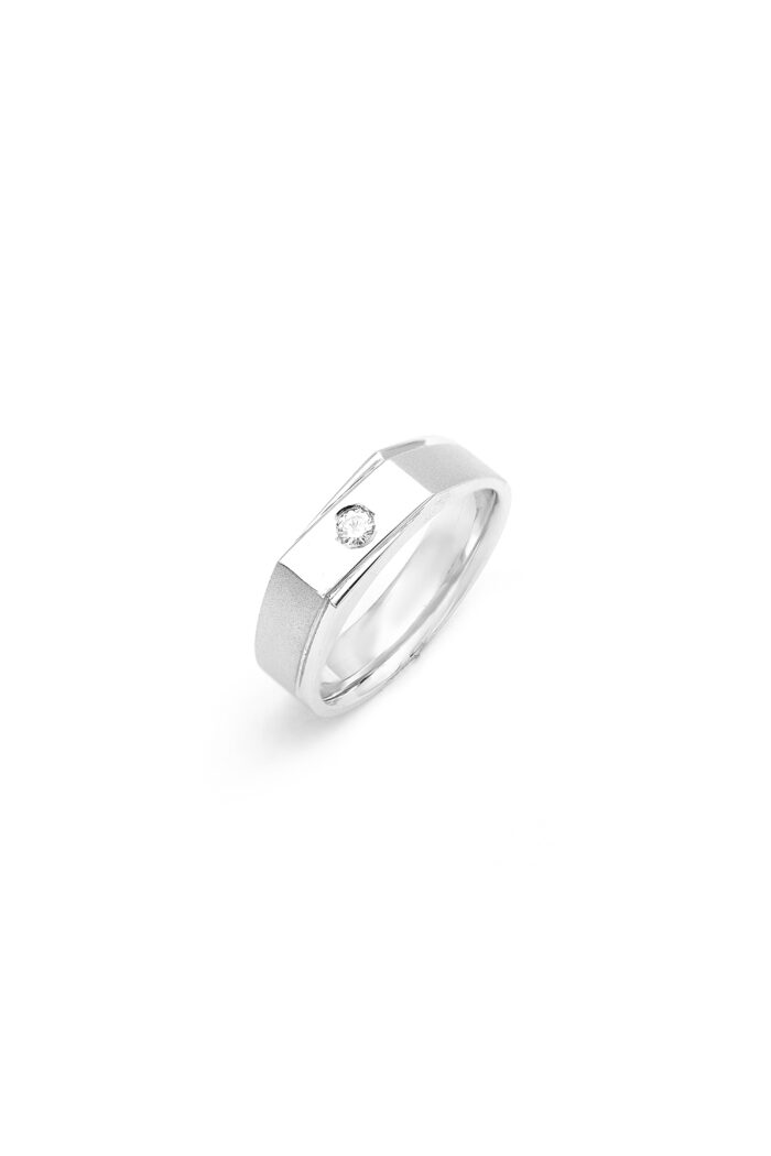 Men’s Silver Ring with Ice Diamond