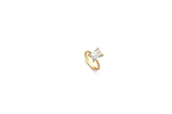 Emerald Cut Diamond Ring