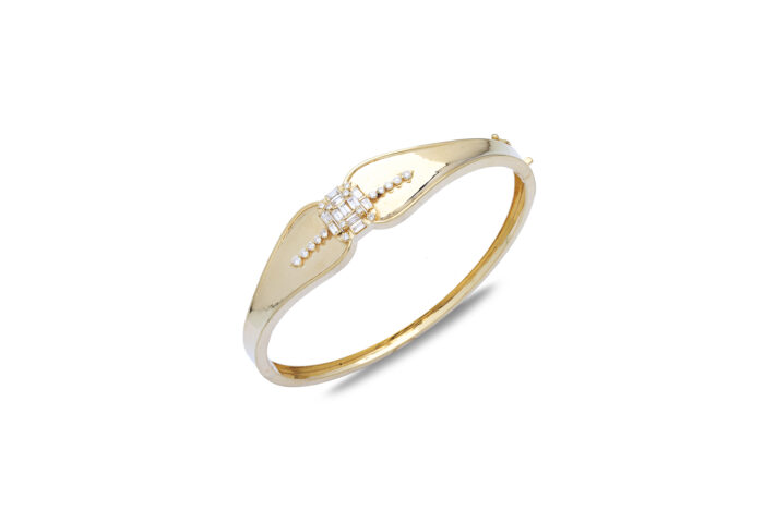 ladies gold diamond bracelet