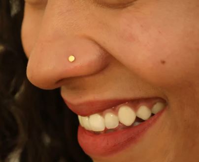 Floral Gold Nose pin